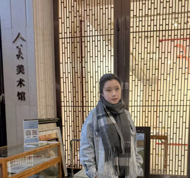 郑欣淼作序116幅作品三大板块“澄怀味象 ——邢斯恬作品展”开展